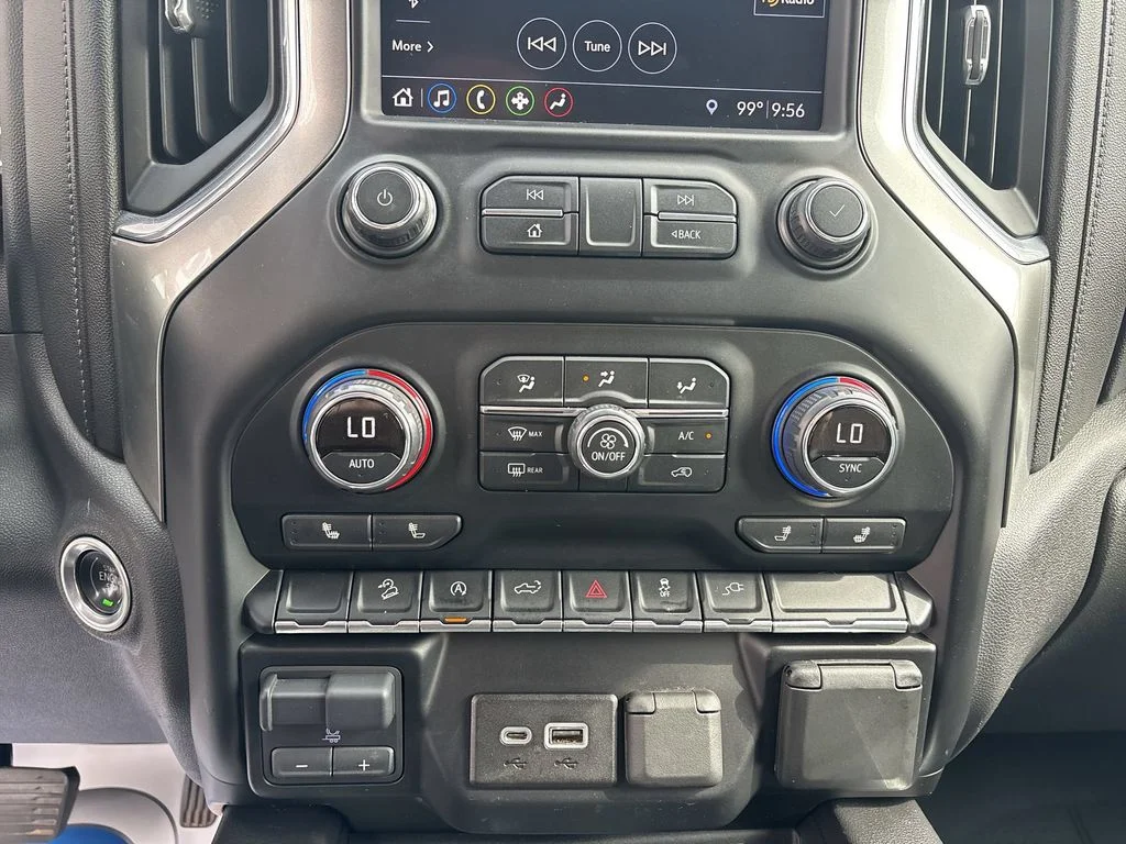 Used 2019 Silver Chevrolet RST image 16