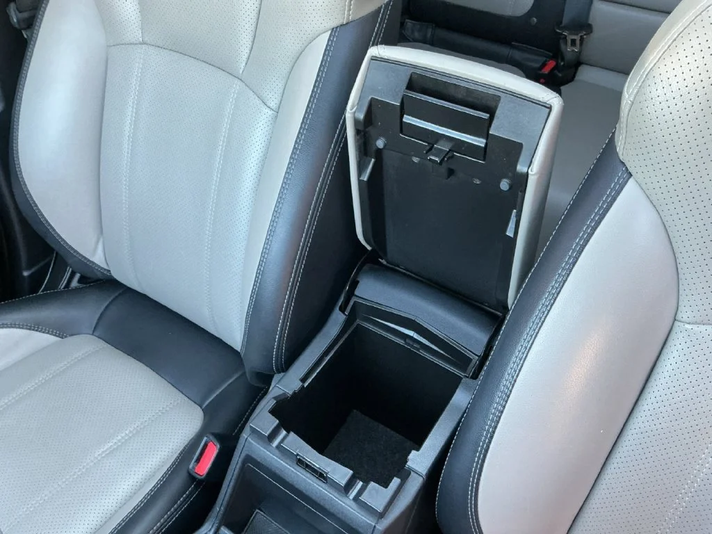 Used 2022 Gray Subaru Limited image 33
