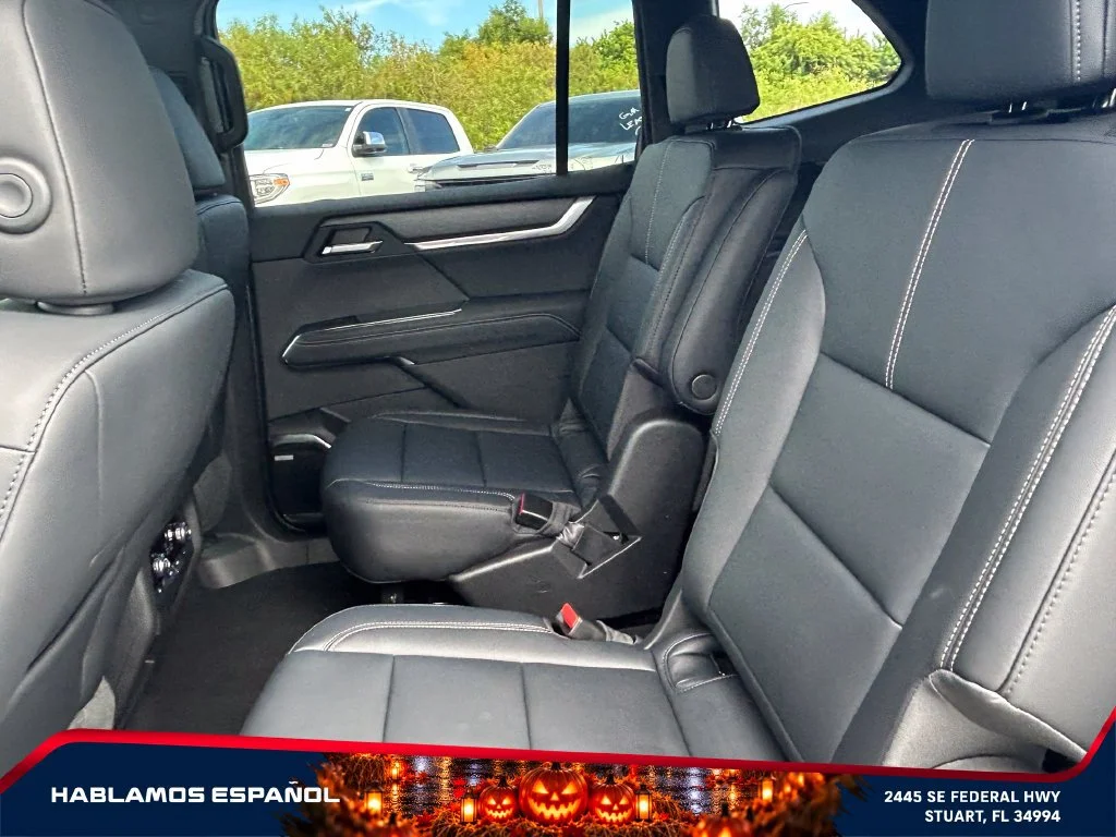 New 2027 Sterling Metallic GMC Elevation image 12