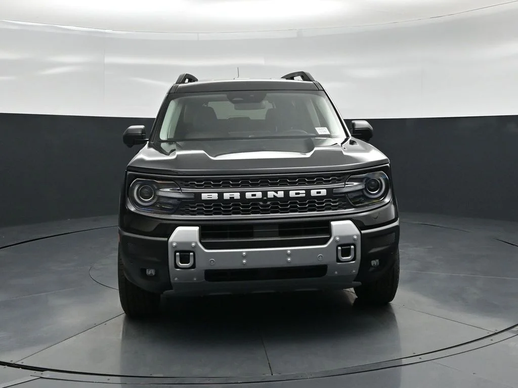 New 2026 Shadow Black Ford Badlands image 21