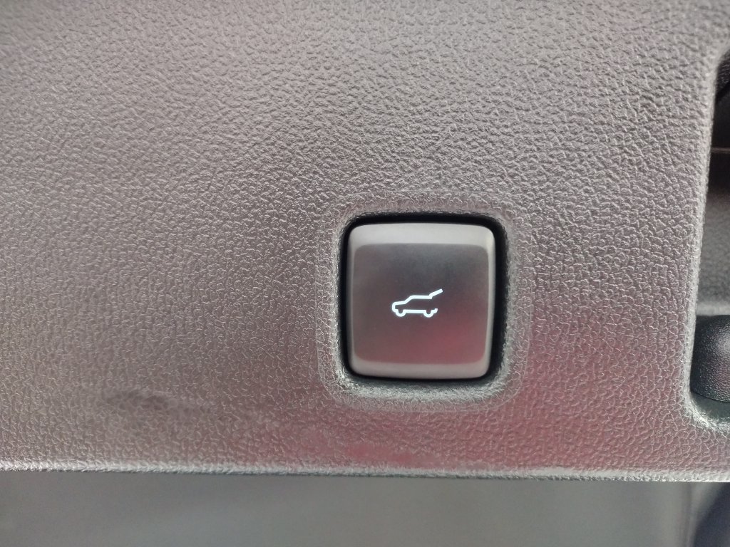 Used 2024 Vapor Blue Ford ST-Line Select image 29