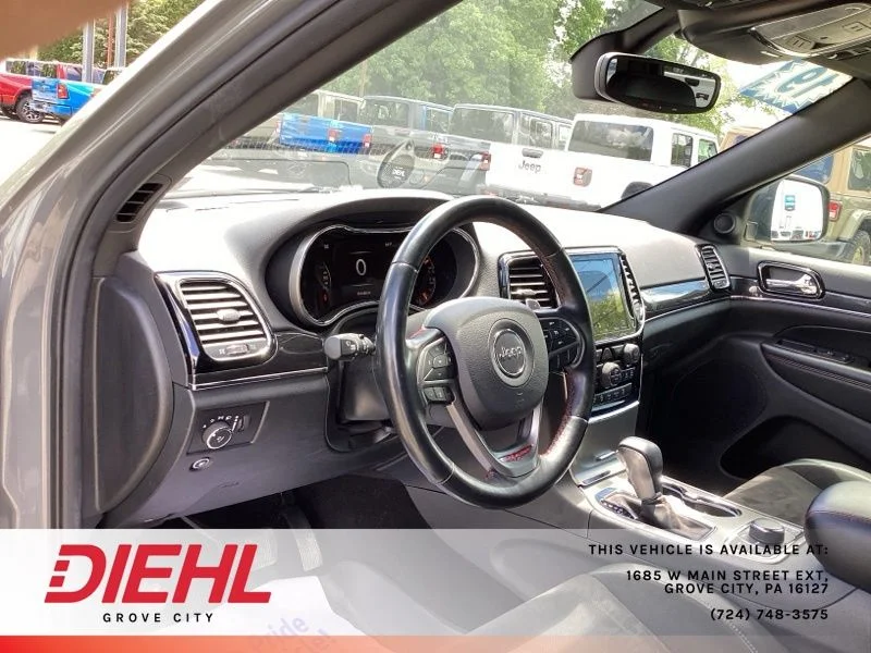 Used 2019 Gray Jeep Trailhawk image 31