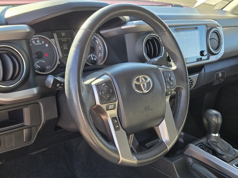 Used 2017 Barcelona Red Metallic TOYOTA SR5 DOUBLE CAB 5