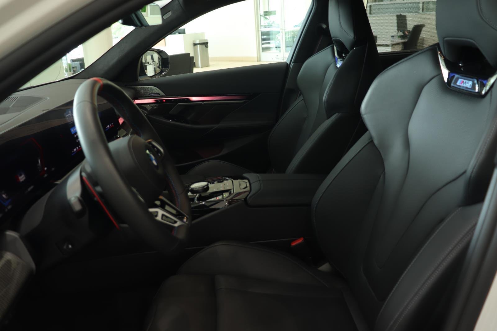 Used 2026 Alpine White BMW Base image 11