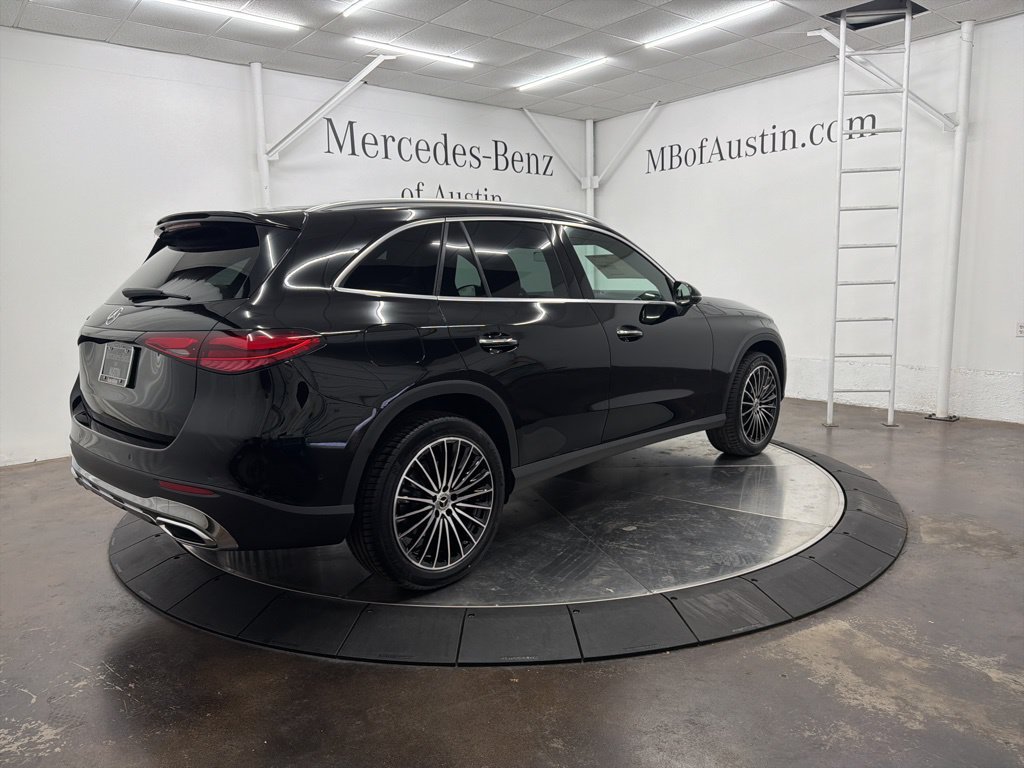 Certified Used 2026 Black Mercedes-Benz GLC 300 image 8