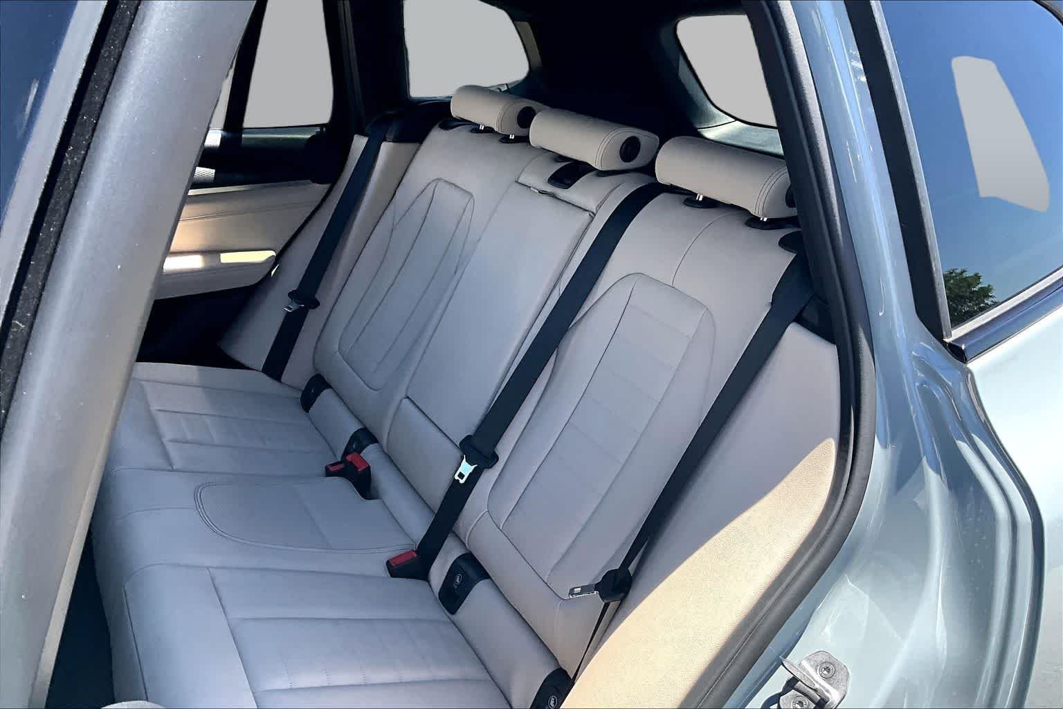 Certified Used 2024 Brooklyn Grey Metallic BMW xDrive30i image 18