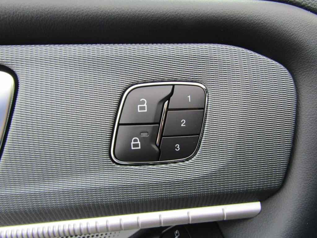 New 2026 Agate Black Metallic Ford ST image 25