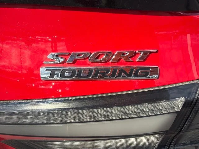 Used 2025 Rallye Red Honda Sport Touring image 8