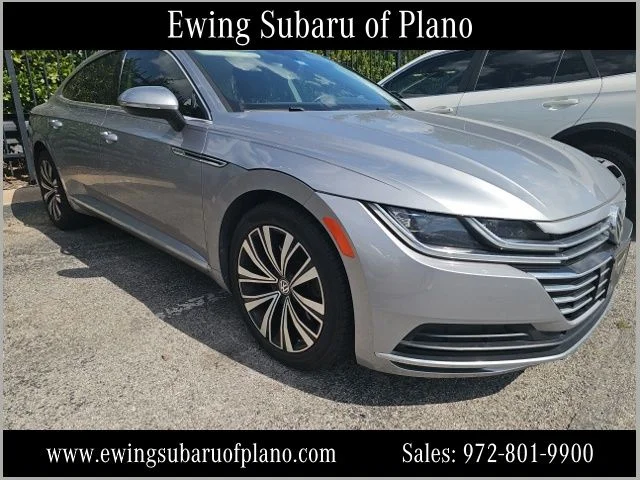 Used 2020 Silver Volkswagen 2.0T SE image 1