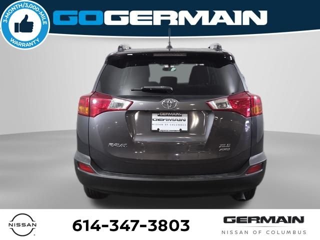 Used 2015 Gray Toyota XLE image 8