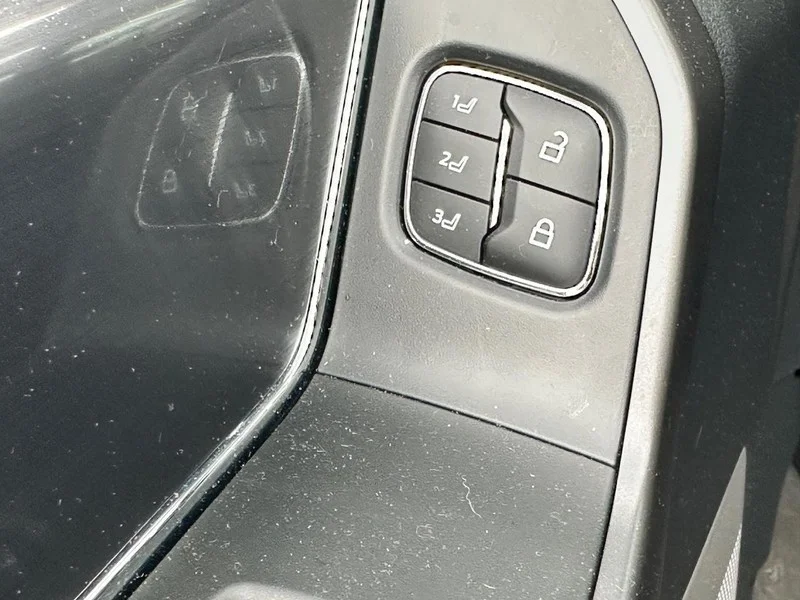 Used 2026 Carbonized Gray Metallic Ford LARIAT 4WD SuperCrew 5.5