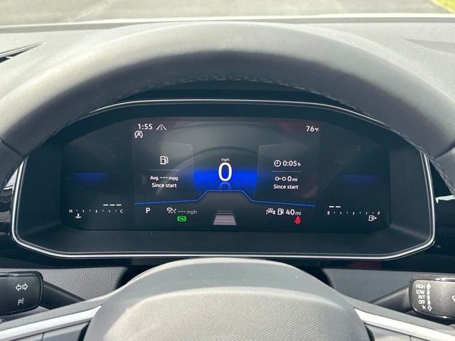 New 2026 Pure White Volkswagen 1.5T Sport image 40