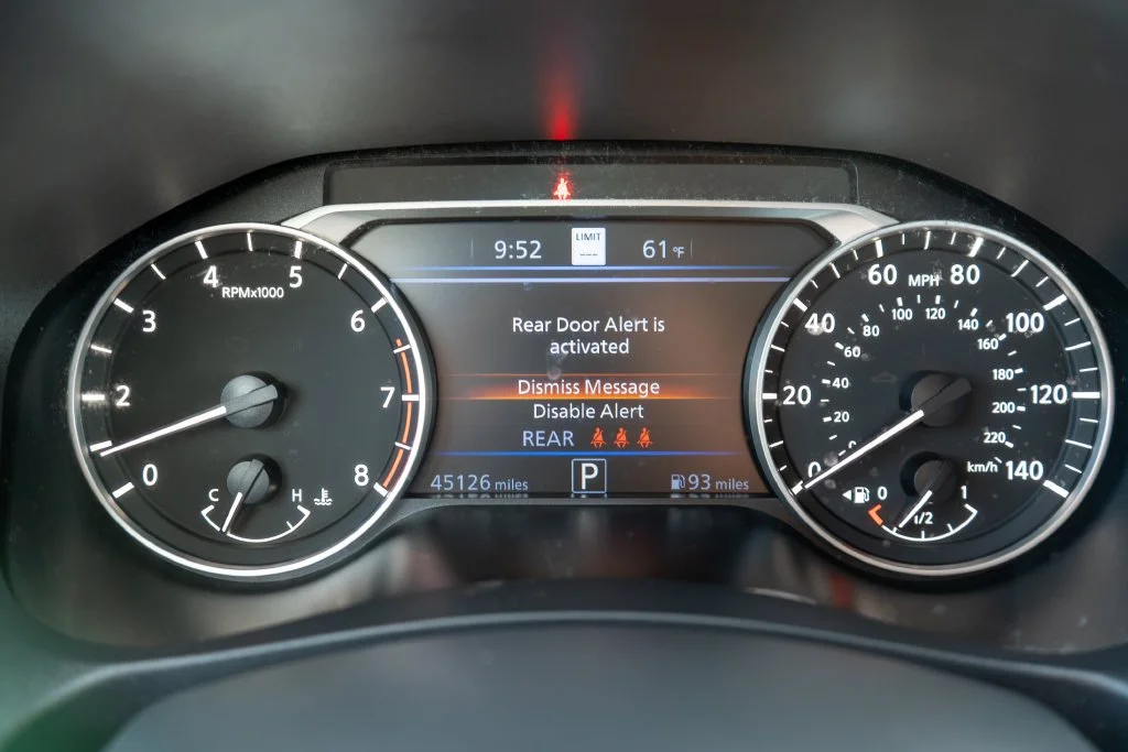 Used 2023 Red Nissan 2.5 SL image 23