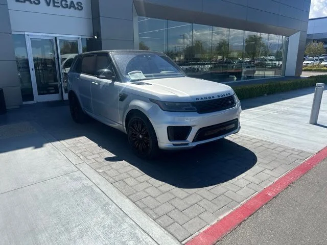 Used 2021 Silver Land Rover HSE Dynamic image 3