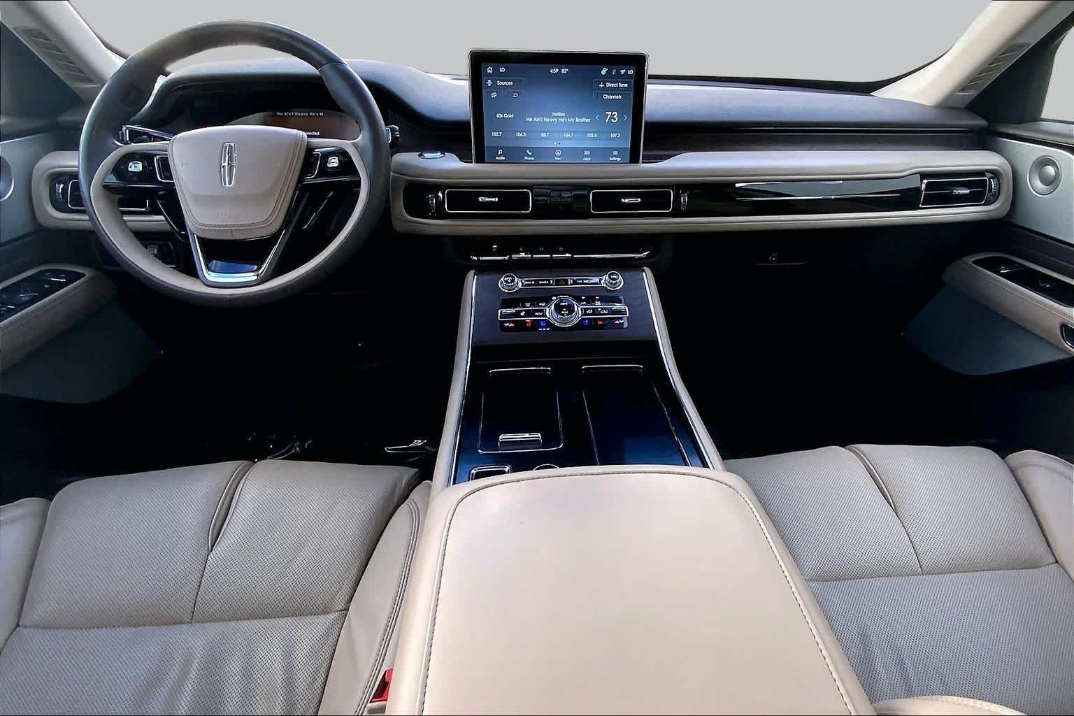 Used 2022 Flight Blue Lincoln Reserve image 15