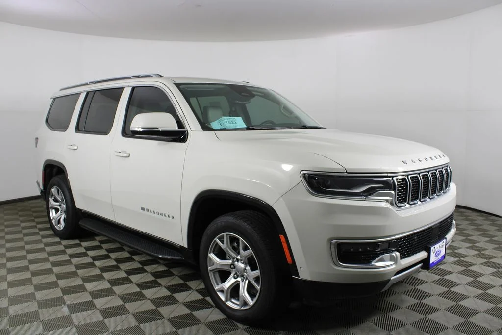 Used 2022 White Jeep Series II image 1