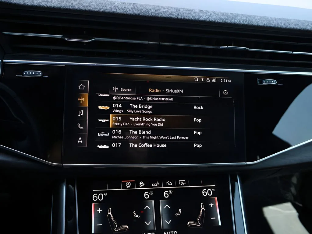 Used 2020 Orca Black Metallic Audi 55 Premium Plus image 25