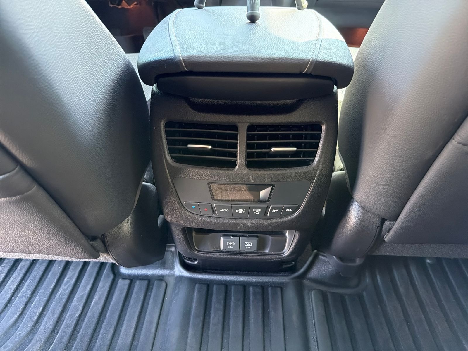 Used 2020 Black Acura Technology image 36