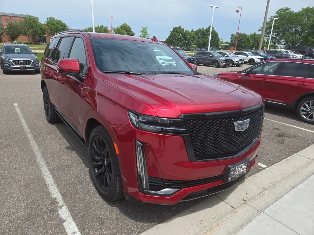 Used 2021 Red Cadillac Sport Platinum image 1