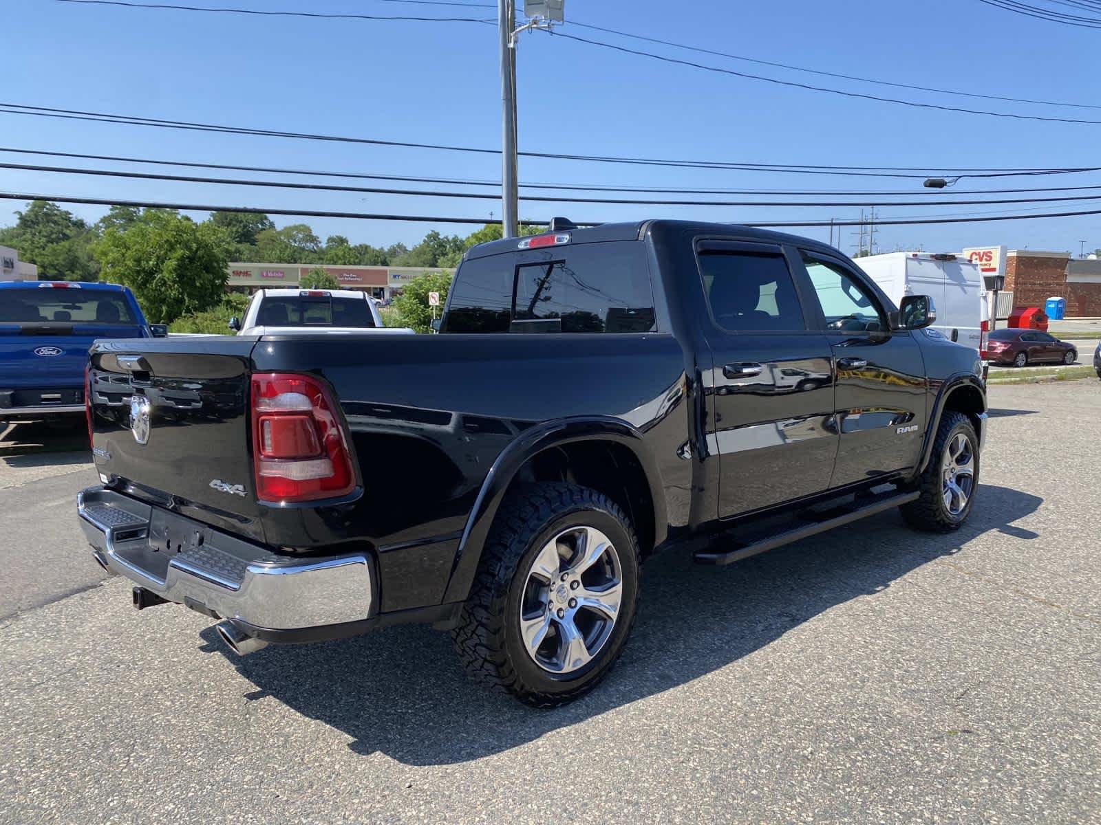 Certified Used 2022 Diamond Black Crystal Pearlcoat Ram Laramie image 3