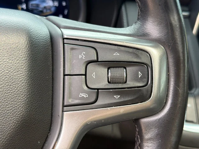 Used 2023 BLACK Chevrolet Z71 image 26