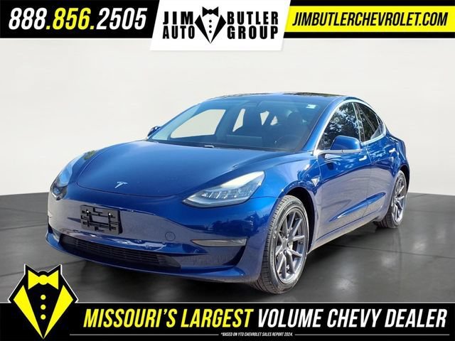 Used 2018  Tesla Long Range Battery image 1