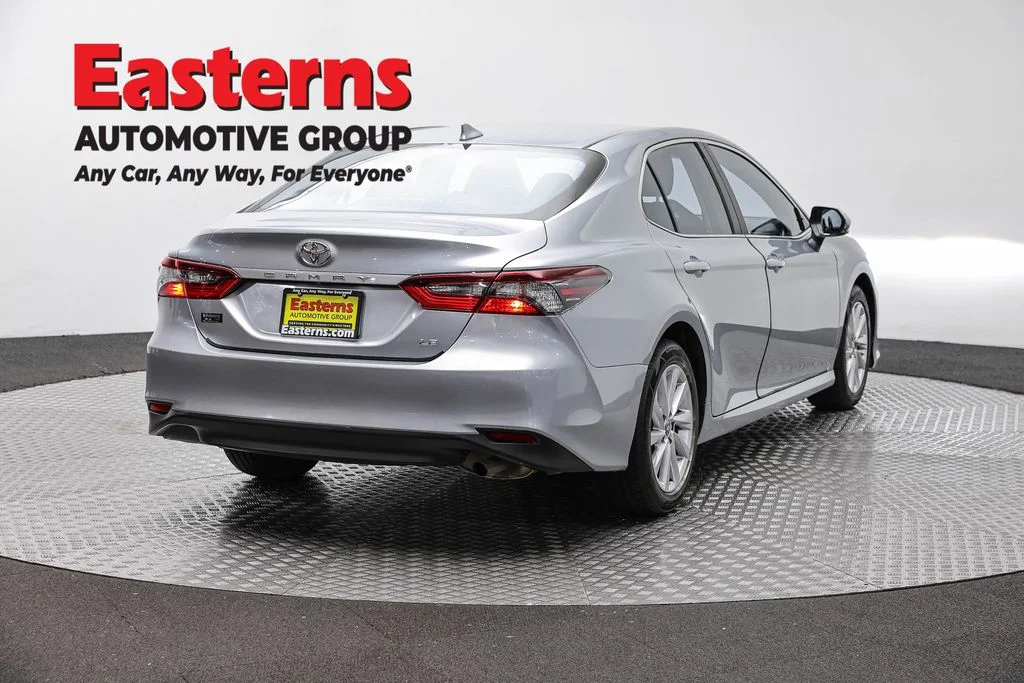Used 2023 Silver Toyota LE image 5