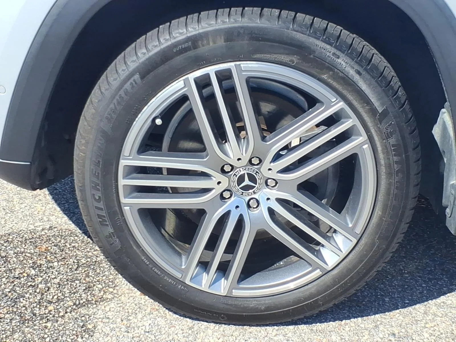 Used 2020 Iridium Silver Metallic Mercedes-Benz GLS 450 image 4