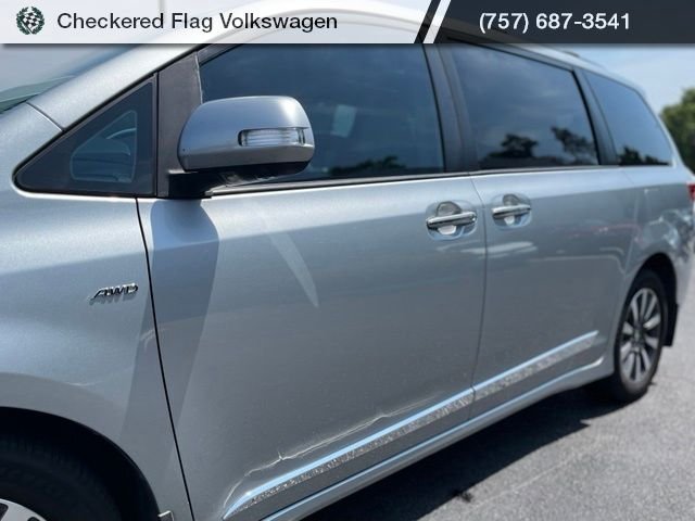 Used 2019 Celestial Silver Metallic Toyota Limited Premium 7 Passenger image 3