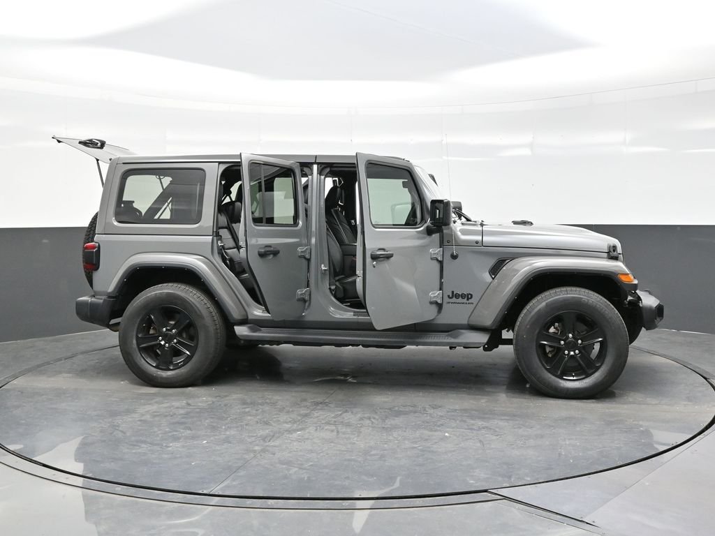 Used 2023 Gray Jeep Altitude image 48
