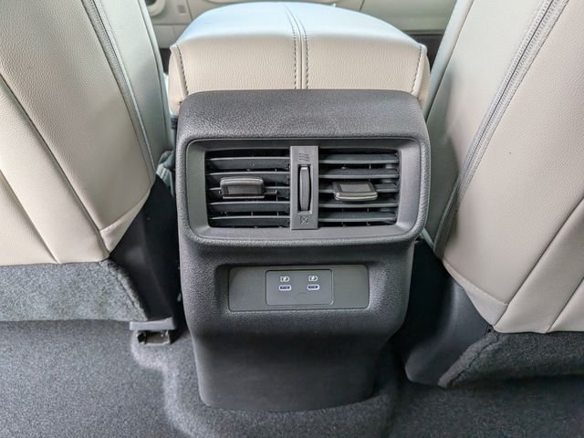 New 2026 Everest White Pearl TriCoat Nissan SL image 10