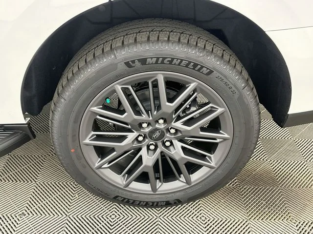 New 2027 Ford Expedition Platinum