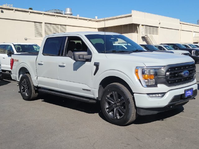 Certified Used 2023 Avalanche Ford XLT image 38