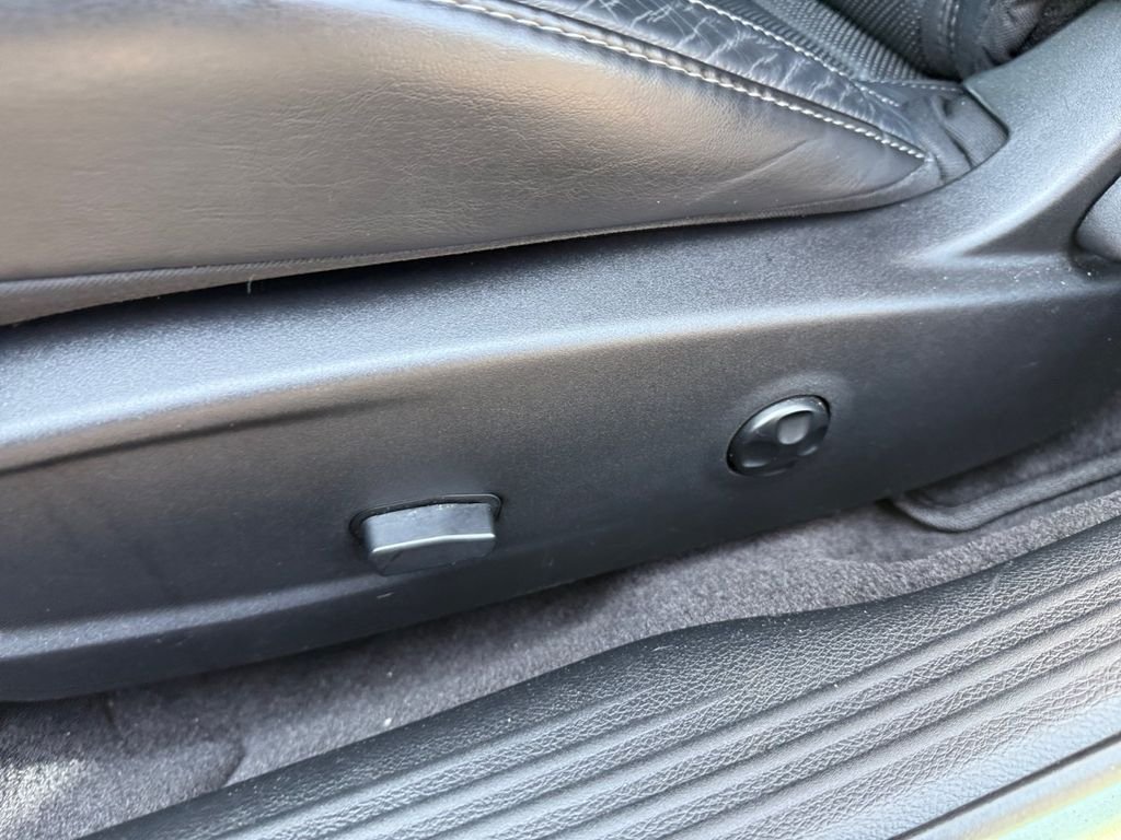 Certified Used 2018 Green Dodge GT image 32
