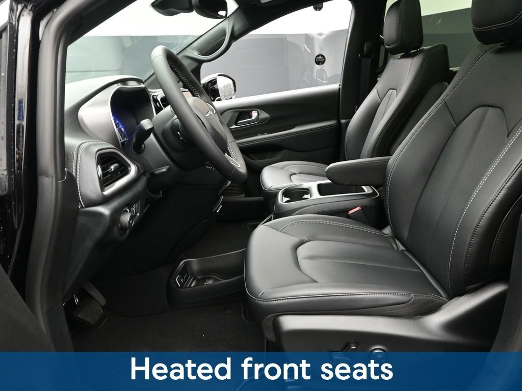 2026 Chrysler Pacifica Select - Photo 23