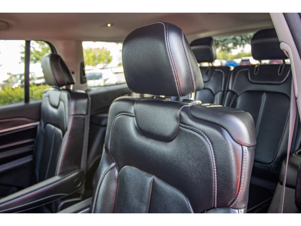 Used 2021 Bright White Clearcoat Jeep Limited image 18