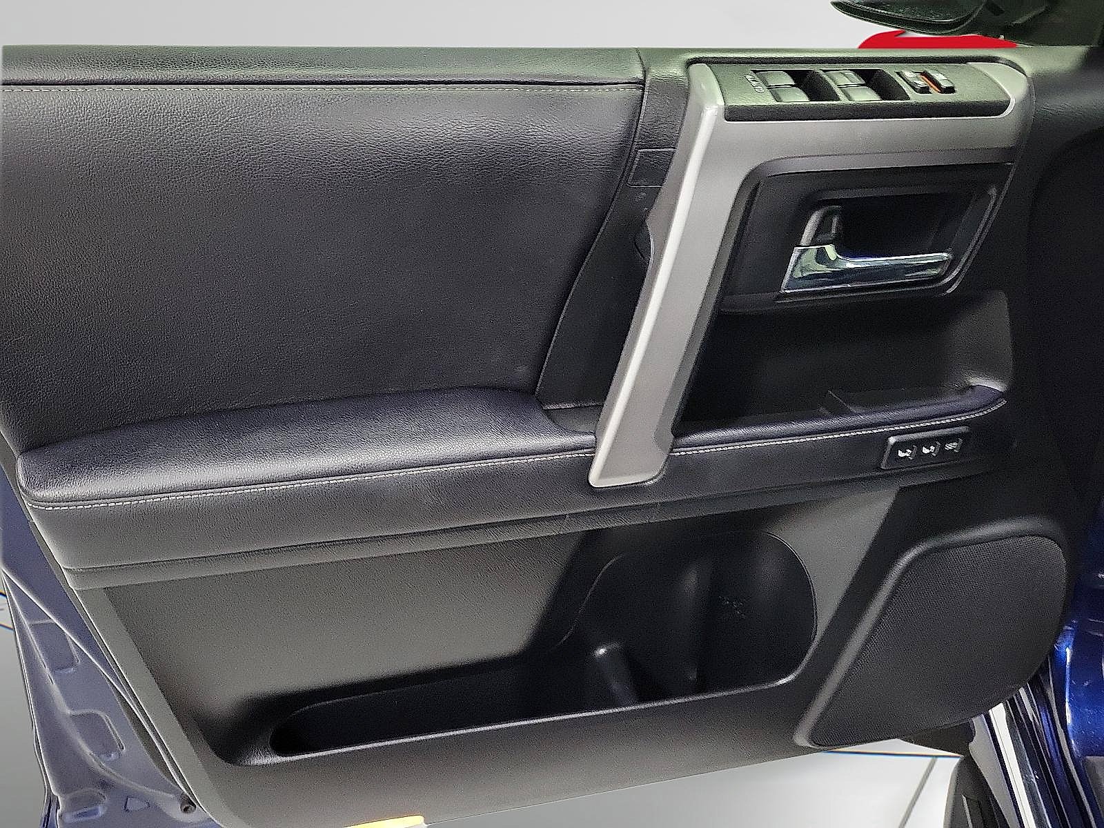 2021 Toyota 4Runner Limited - Photo 9