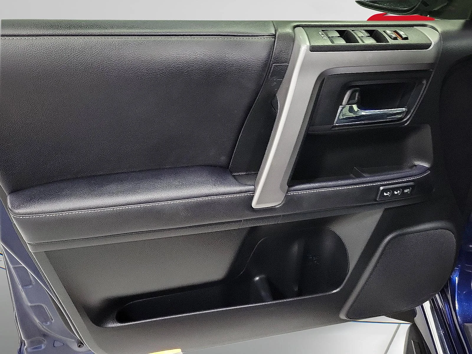 2021 Toyota 4Runner Limited - Photo 9