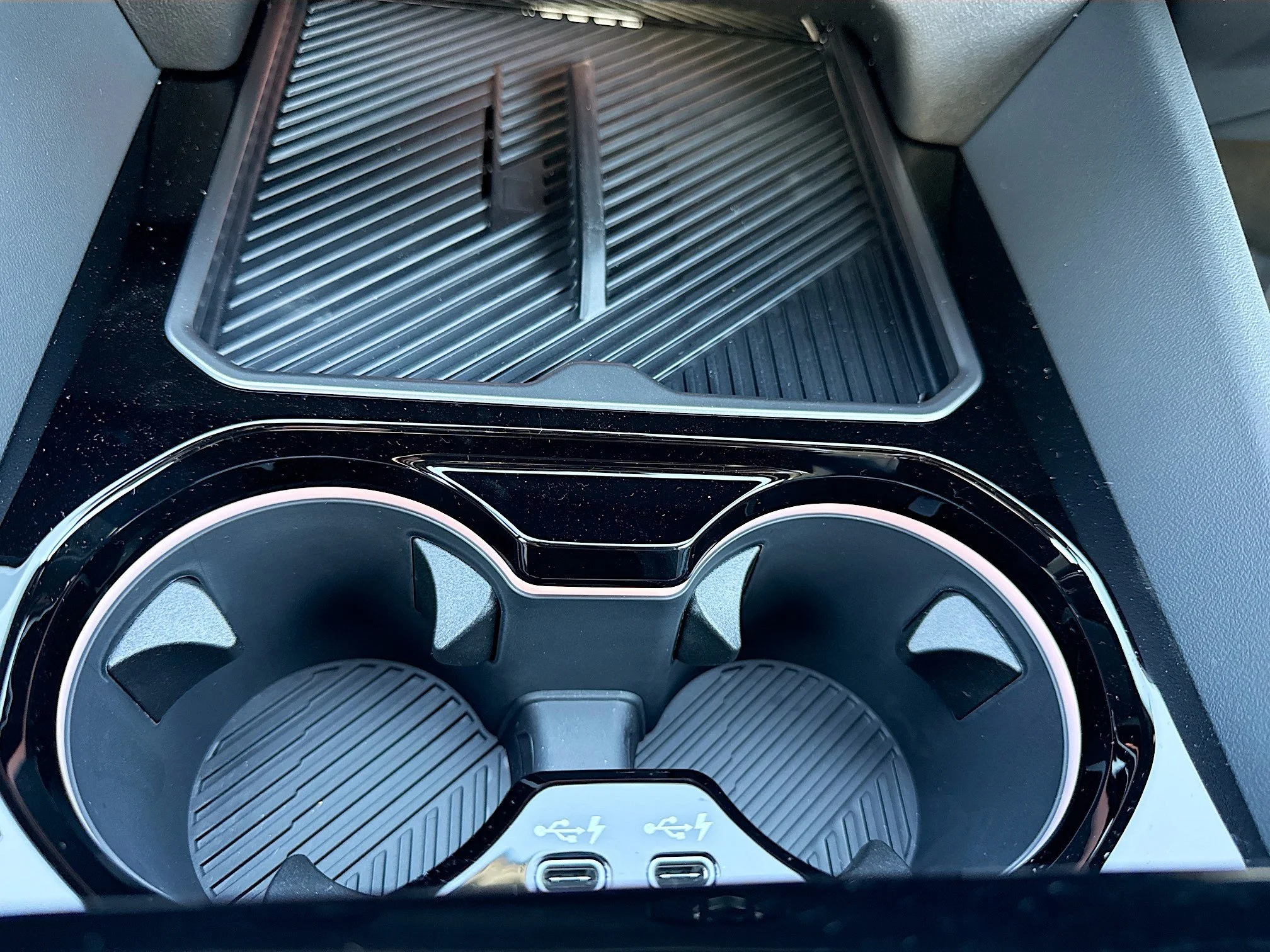 New 2027 Alpine White BMW 530i xDrive image 31