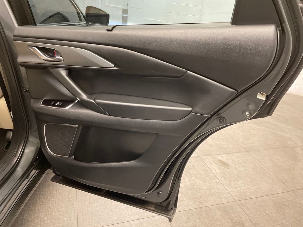 2022 Mazda CX-9 Touring Plus | CarEdge | CarEdge