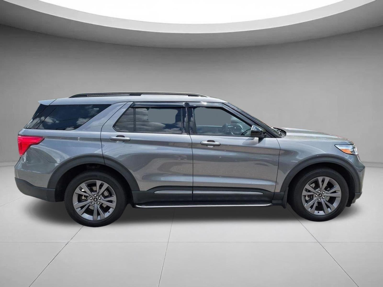 Used 2024 Carbonized Gray Metallic Ford XLT image 6