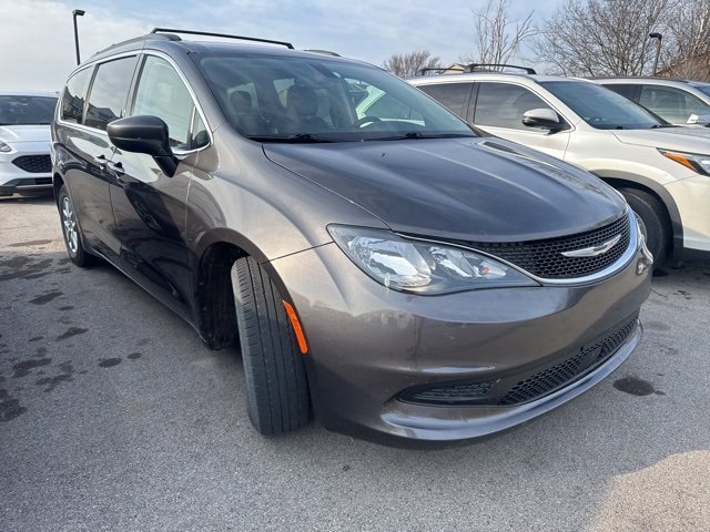 2021 Chrysler Voyager LXI