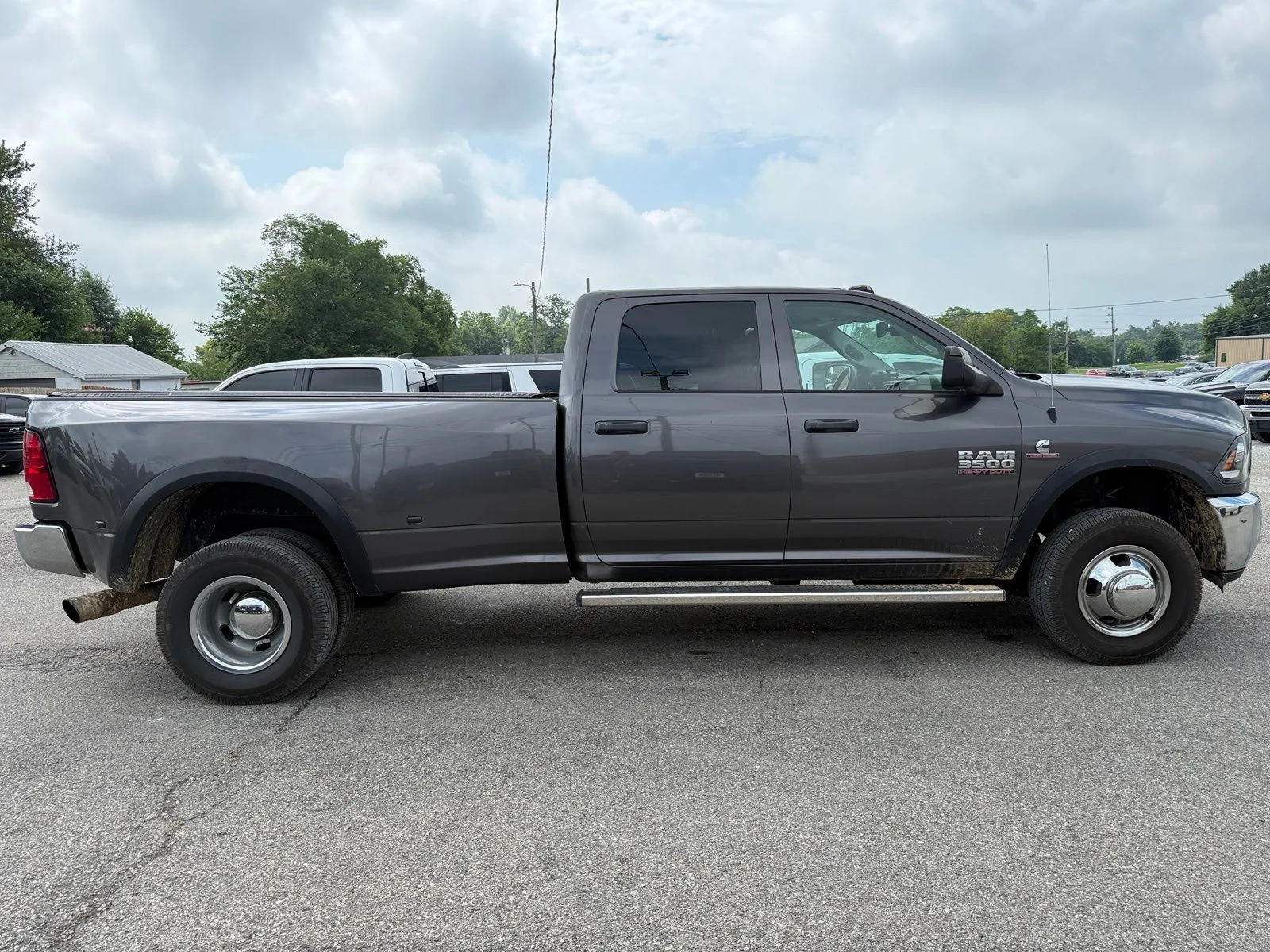Used 2018 Gray Ram Tradesman image 7