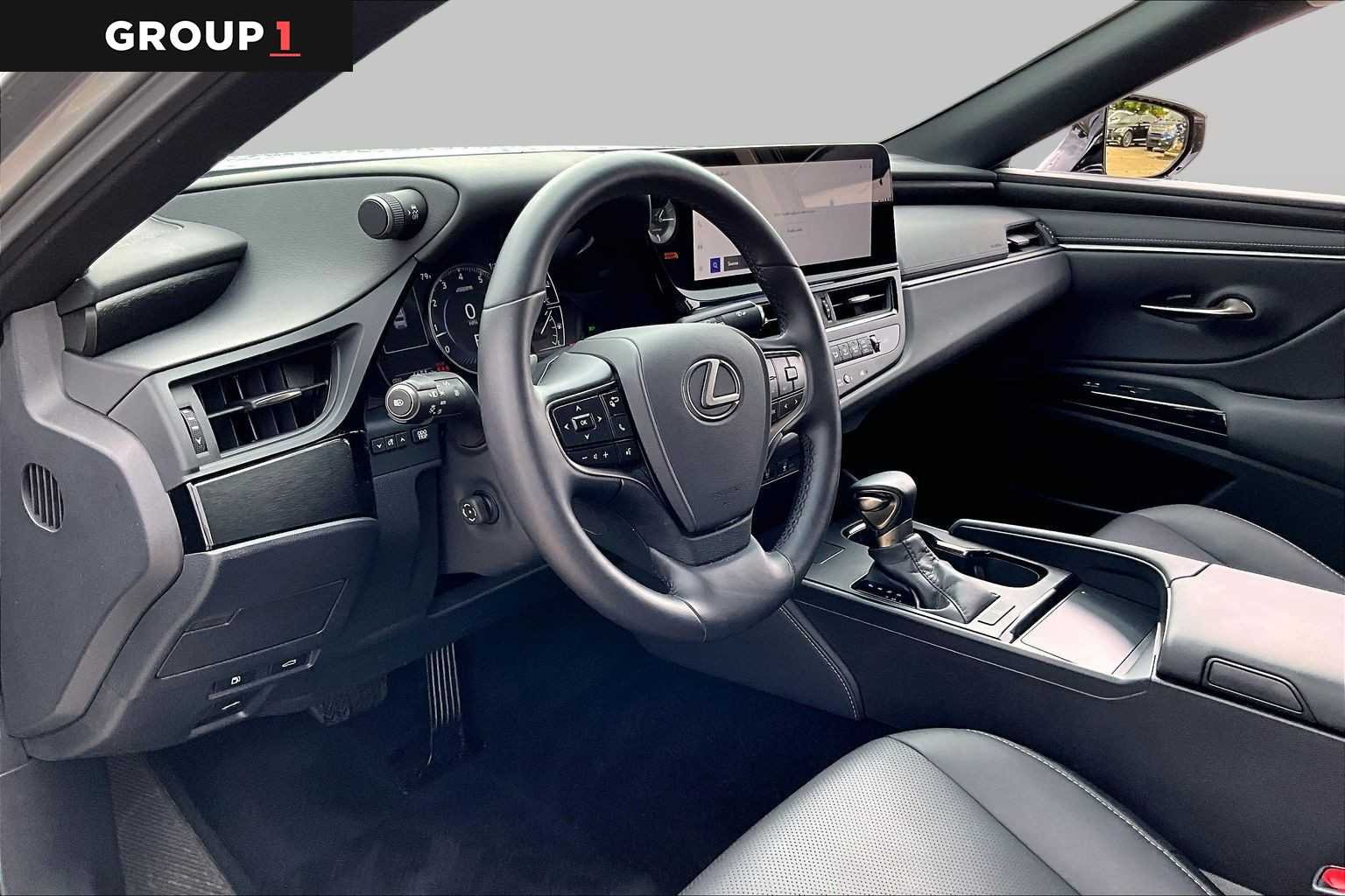 Used 2025 Iridium Lexus  image 15