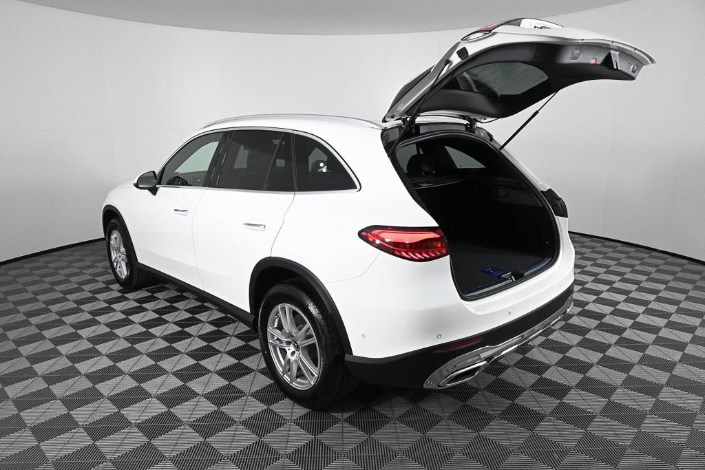 2025 Mercedes-Benz GLC Base - Photo 29