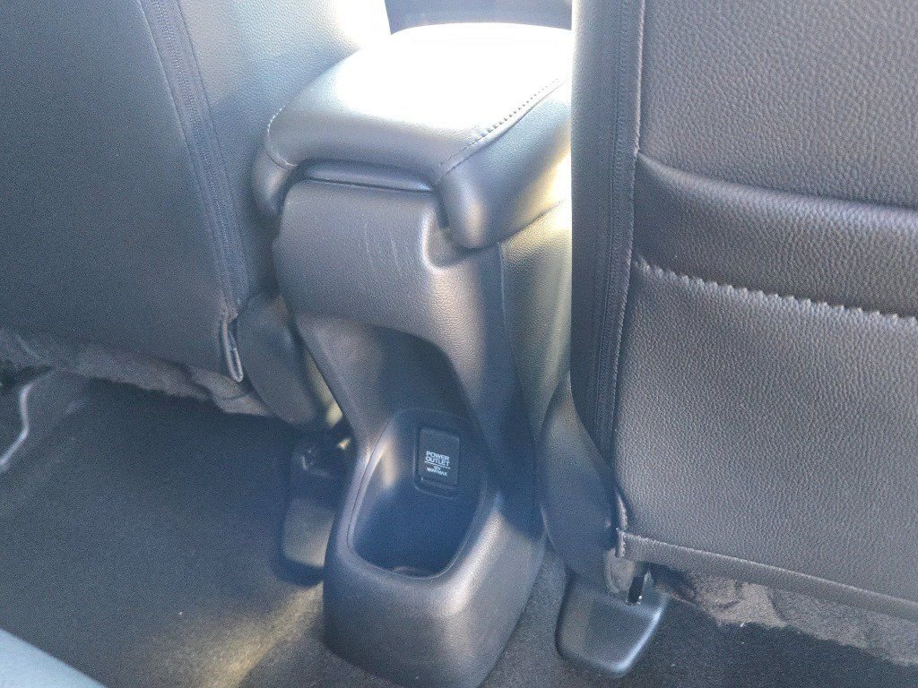 Used 2018  Honda EX-L image 10