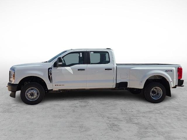 New 2026 White Ford F350 4X4 CREW/C image 31