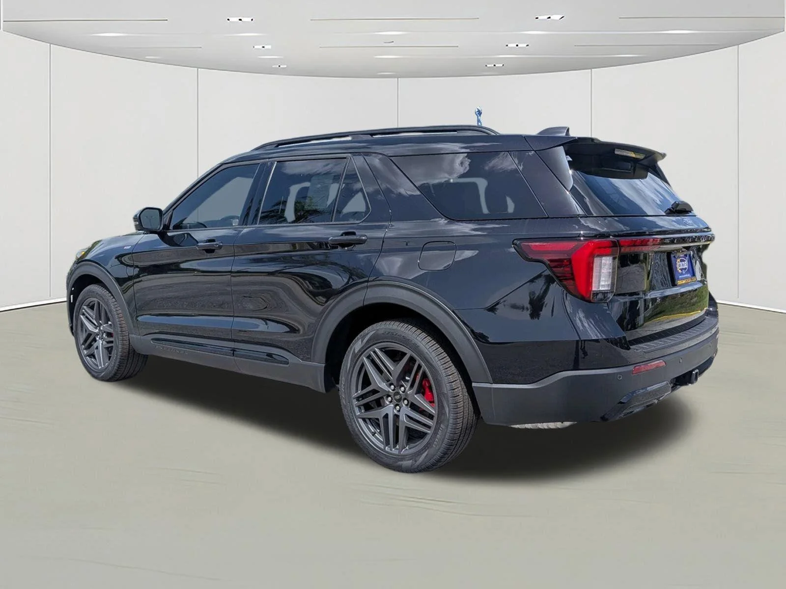 New 2026 Agate Black Metallic Ford ST-Line image 10