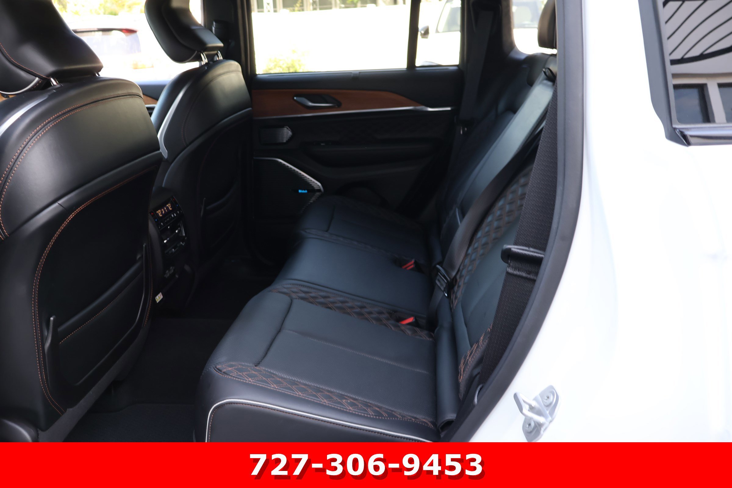 Used 2022 Bright White Clearcoat Jeep Summit Reserve image 16