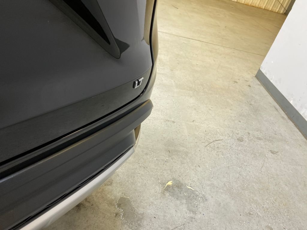 Used 2025 Black Chevrolet LT image 17
